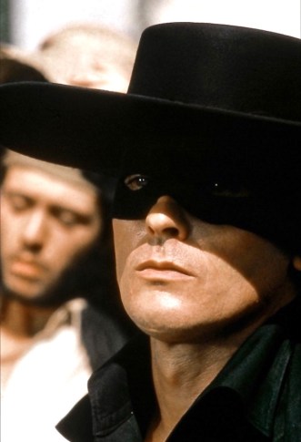 zorro alain delon.jpg